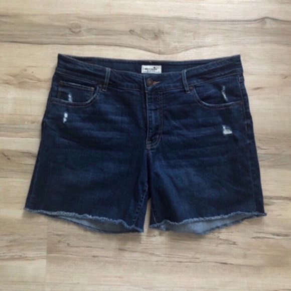 Blue Jean Shorts with Distressed Details - Picture 1 of 5